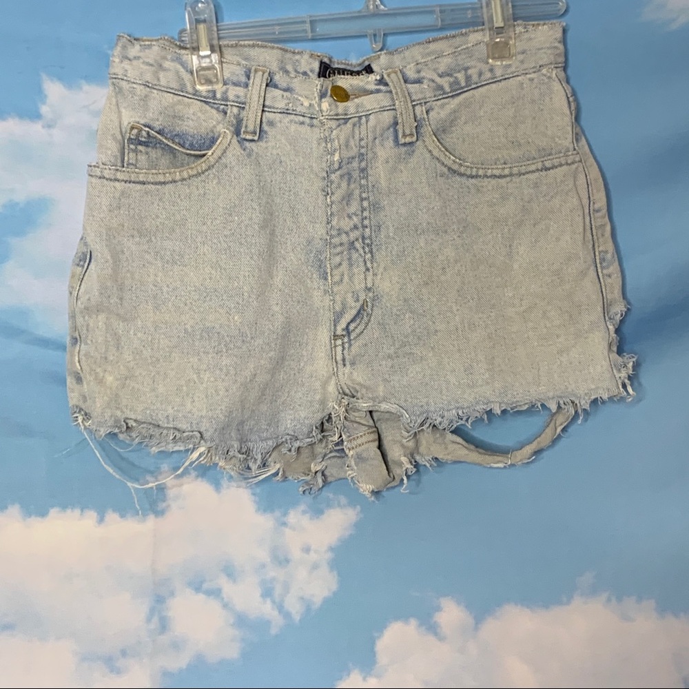 Guess- Denim Raw Hem Distressed Shorts 30
